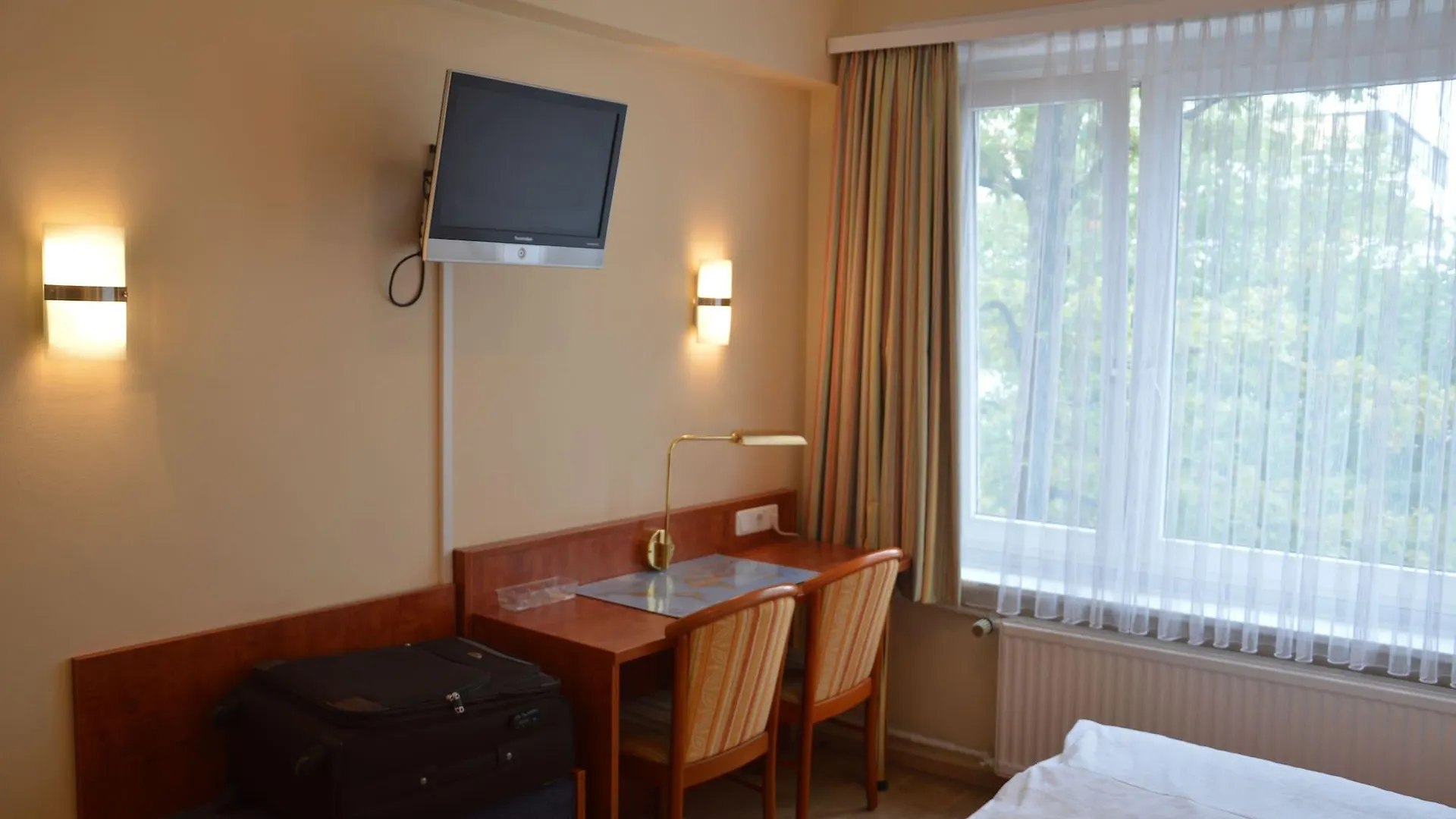 Hotel Wikinger Hof Hamburg 3*,
