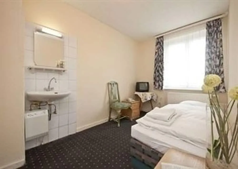 Hotel Wikinger Hof Hamburg 3*,